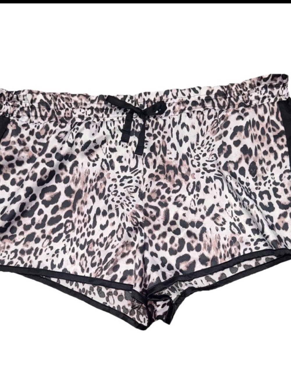 Victoria's‎ Secret Large Leopard Print Satin Pajama Shorts Bow Sleepwear Lounge